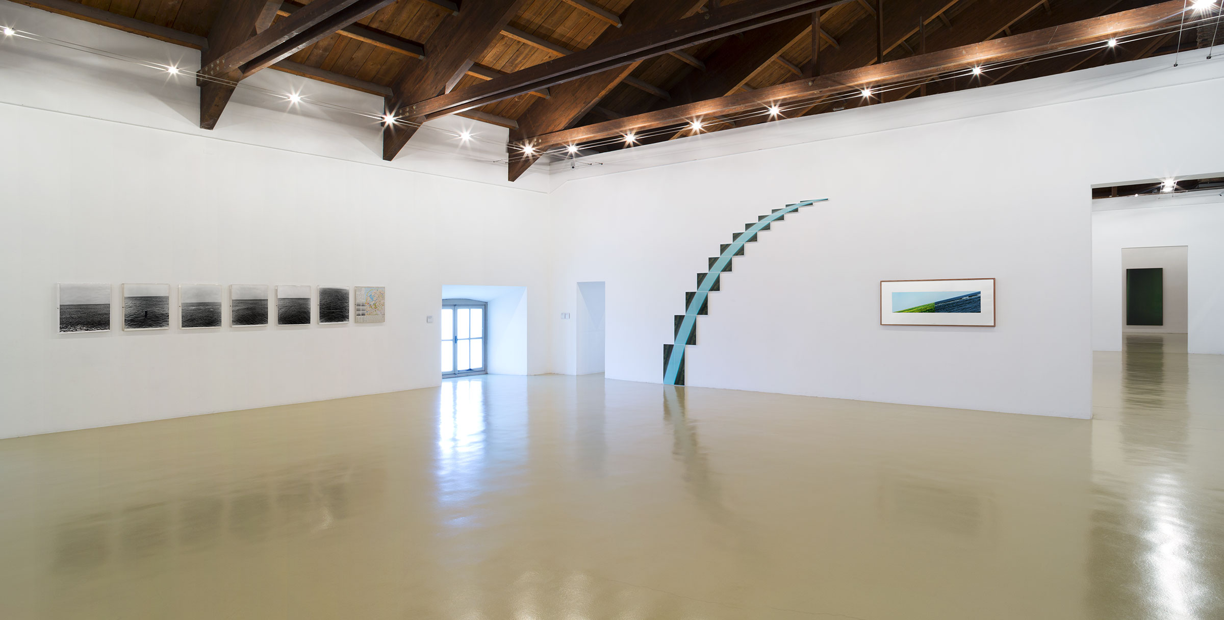 Jan Dibbets, Five Island Trip, 1969, Comet Land/Sky/Land 6-72u00b0, 1973, Land-Sea Horizon, 2007